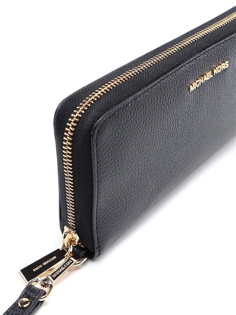 michael kors jet set continental wallet black|michael kors continental wristlet wallet.